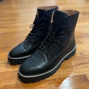 Madewell Citywalk Lugsole Lace-Up Boots in Black Leather